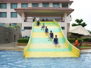 Crescent Water Park IA2 Crescent Water Park IA2